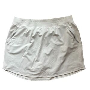 Livi Midrise Skort NWT Womens Size 22/24 Cream Lined Spring‎ Activewear Outdoors